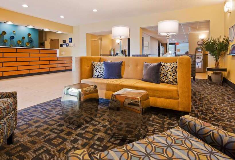 Отель Best Western Baraboo Inn