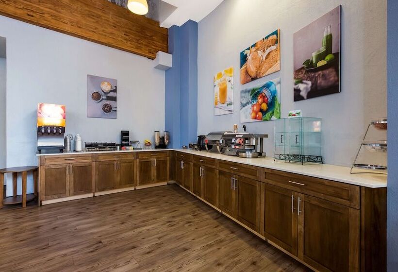 فندق Best Western Bordentown Inn