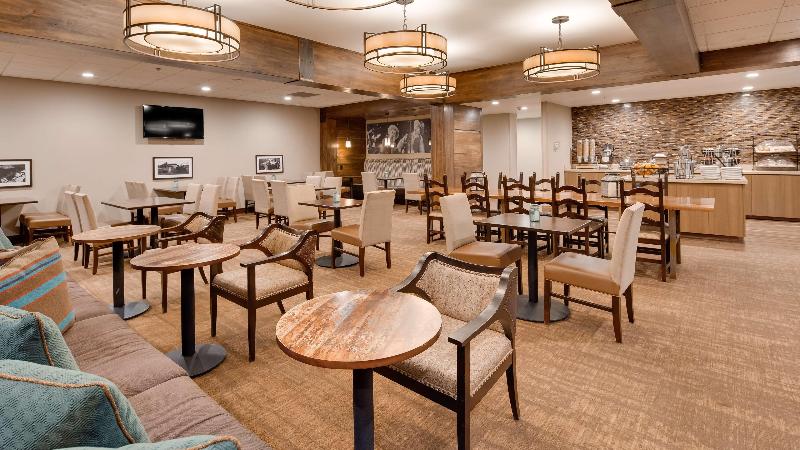 فندق Best Western Cottontree Inn
