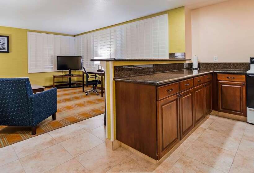 בית מלון כפרי Best Western Date Tree