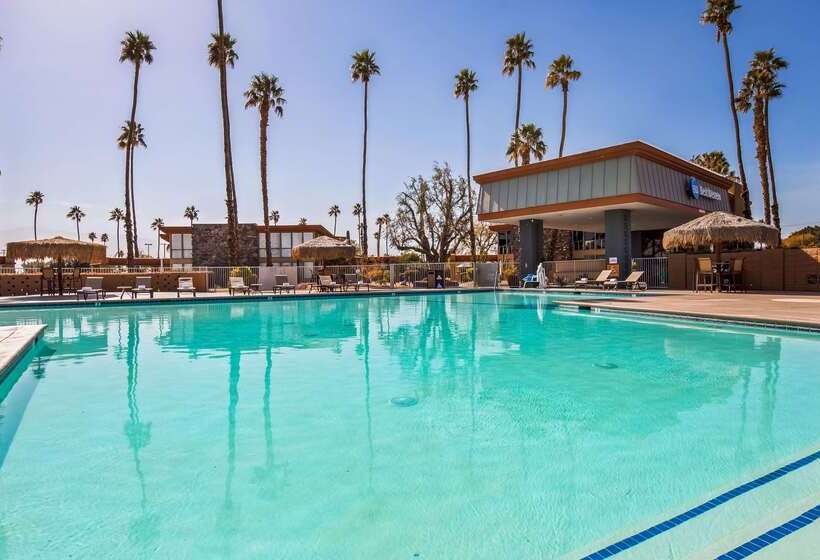 בית מלון כפרי Best Western Date Tree