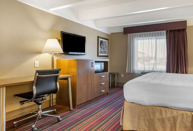 هتل Best Western El Rancho Palacio