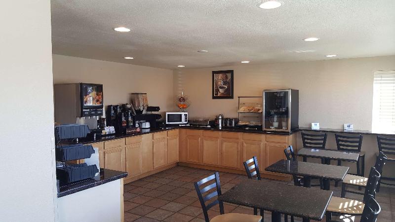 هتل Best Western El Rancho Palacio