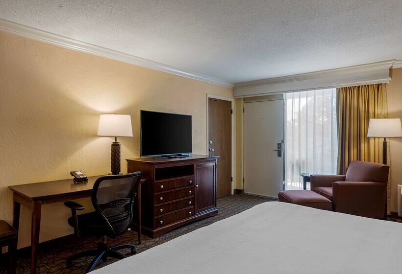 هتل Best Western Inn Of The Ozarks