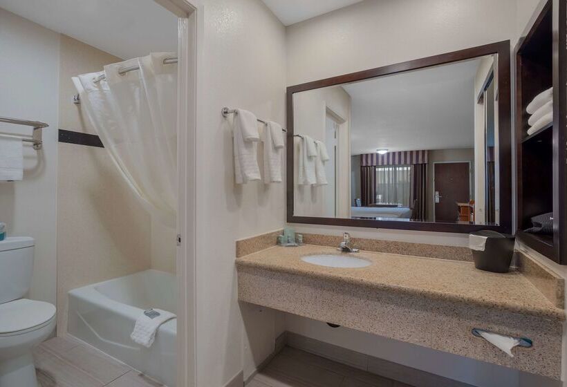 호텔 Best Western Norwalk Inn