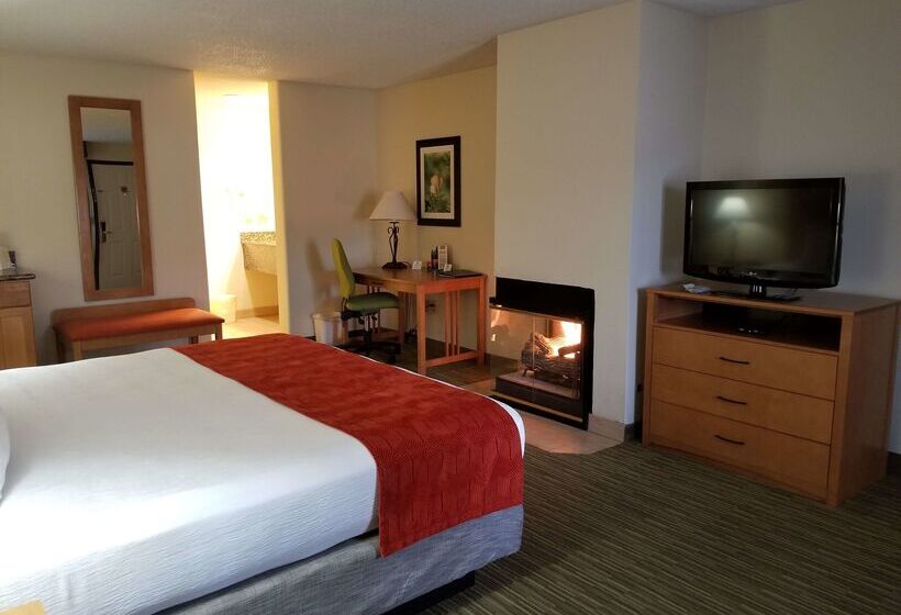 هتل Best Western Paint Pony Lodge