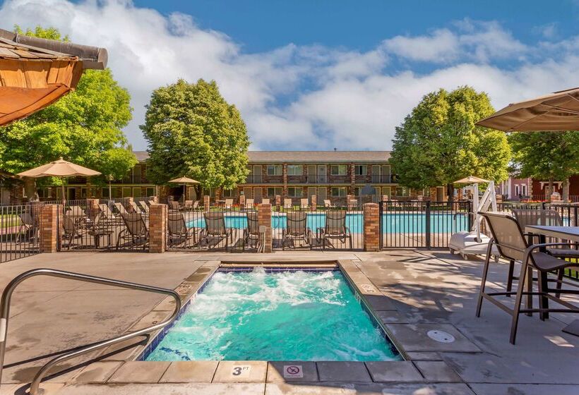 فندق Best Western Plus Burley Inn & Convention Center