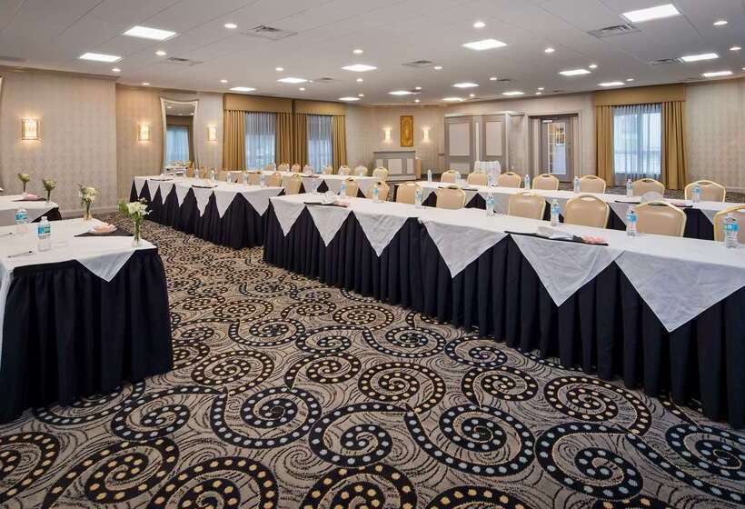 ホテル Best Western Plus Concordville