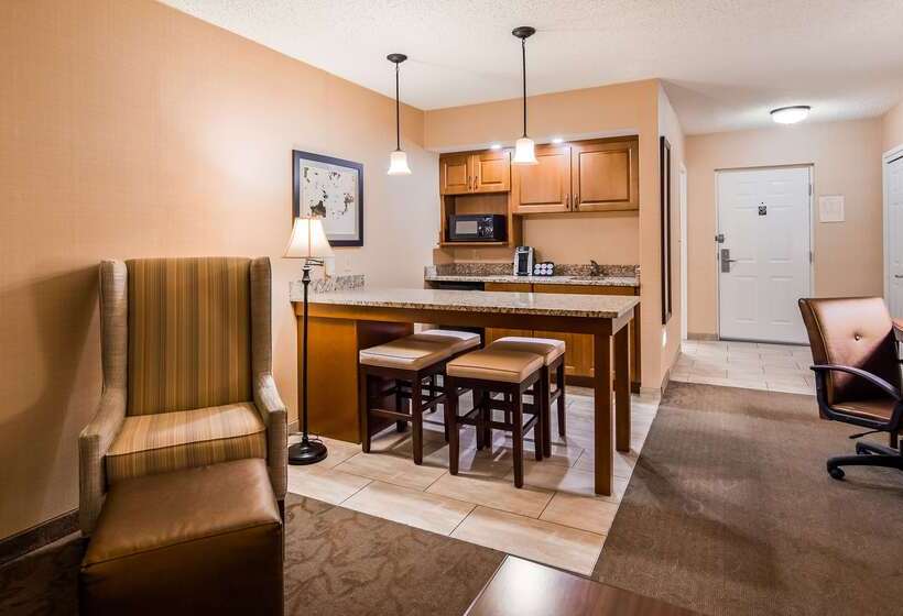 ホテル Best Western Plus Country Cupboard Inn