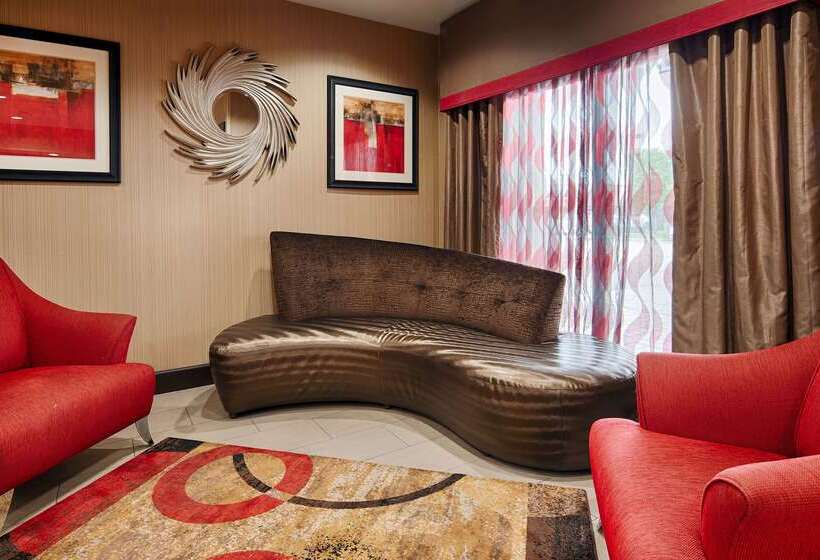 בית מלון כפרי Best Western Plus Denton Inn & Suites