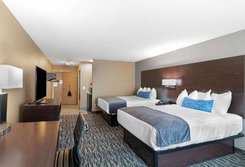 בית מלון כפרי Best Western Plus Denton Inn & Suites