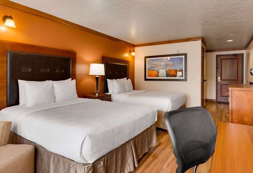 هتل Best Western Plus Greenwell Inn
