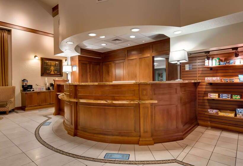هتل Best Western Plus Greenwell Inn