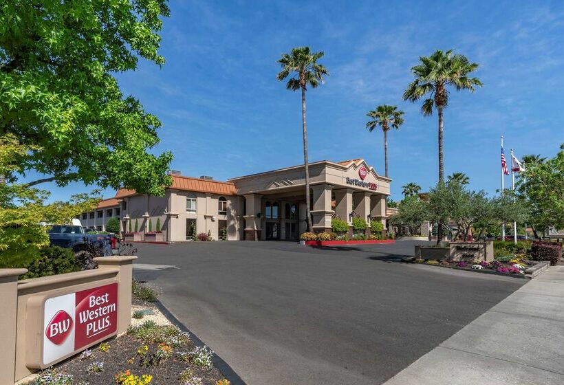 בית מלון כפרי Best Western Plus Hilltop Inn