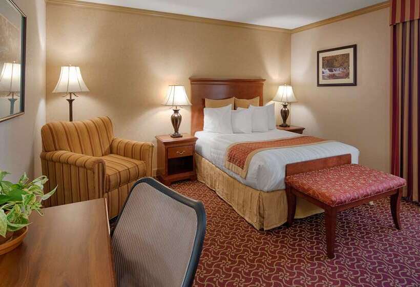 ホテル Best Western Plus Morristown Inn