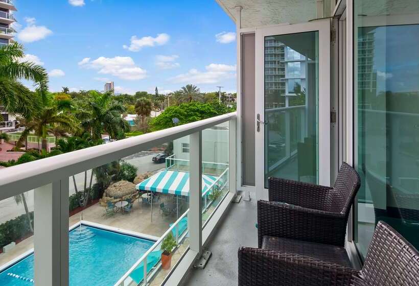 هتل Best Western Plus Oceanside Inn