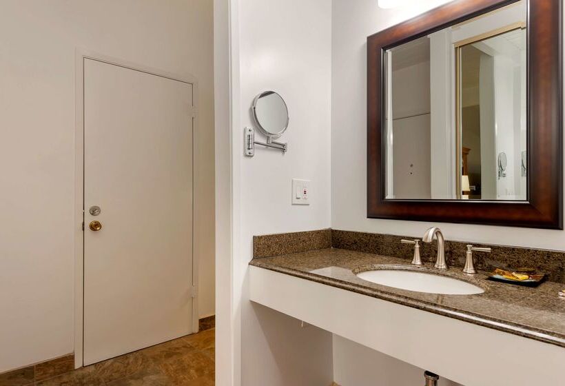هتل Best Western Plus Santa Barbara