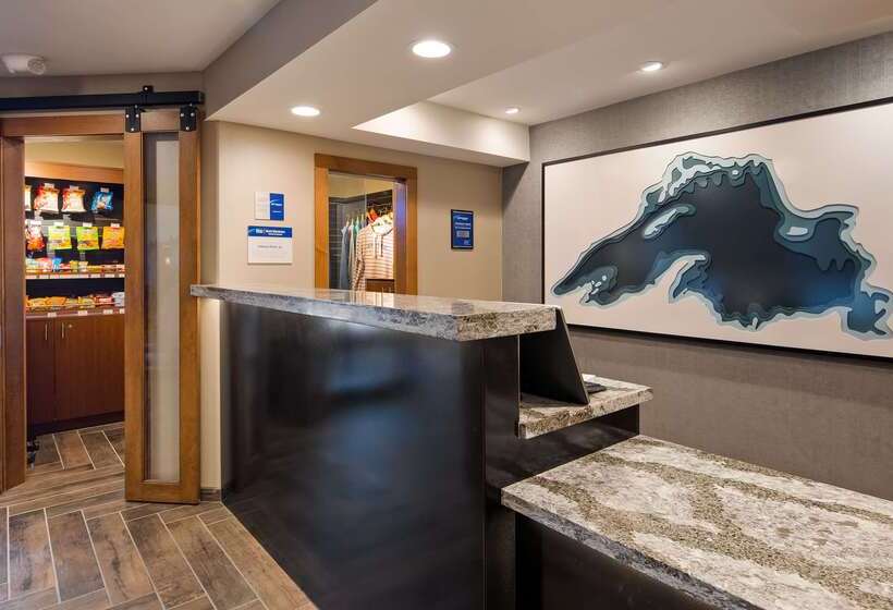 ホテル Best Western Plus Superior Inn