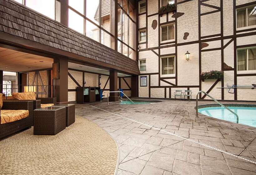 هتل Best Western Plus The Normandy Inn & Suites