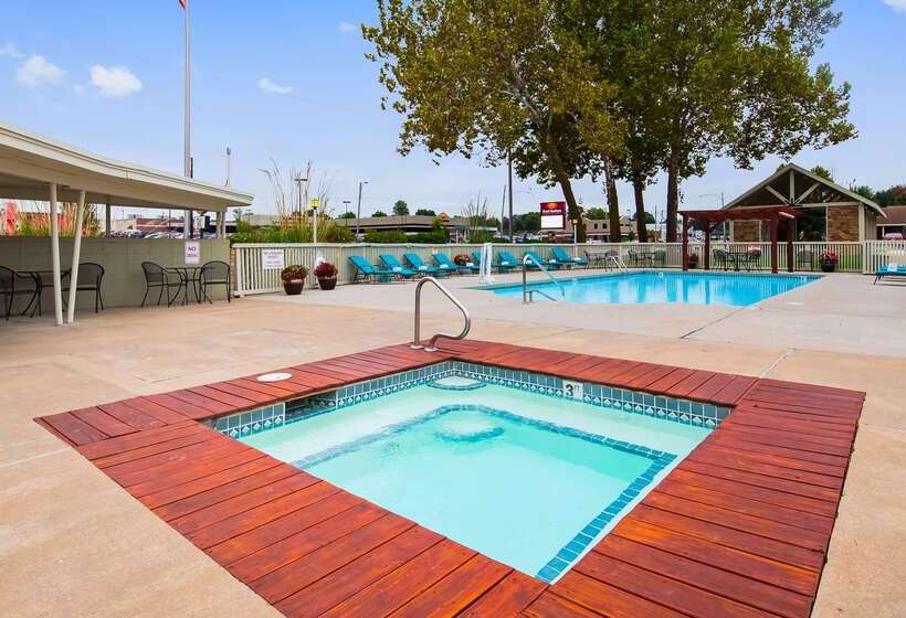 هتل Best Western Route 66 Rail Haven