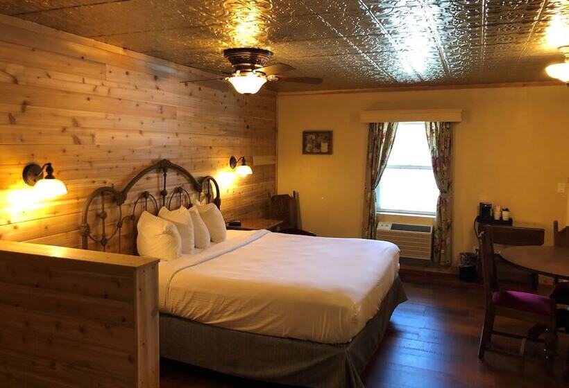 هتل Best Western Route 66 Rail Haven