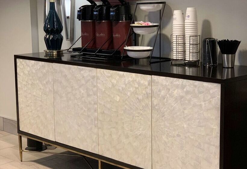 酒店 Best Western Tallahasseedowntown Inn And Suites