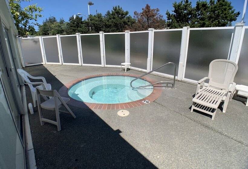 فندق Brookings Inn Resort