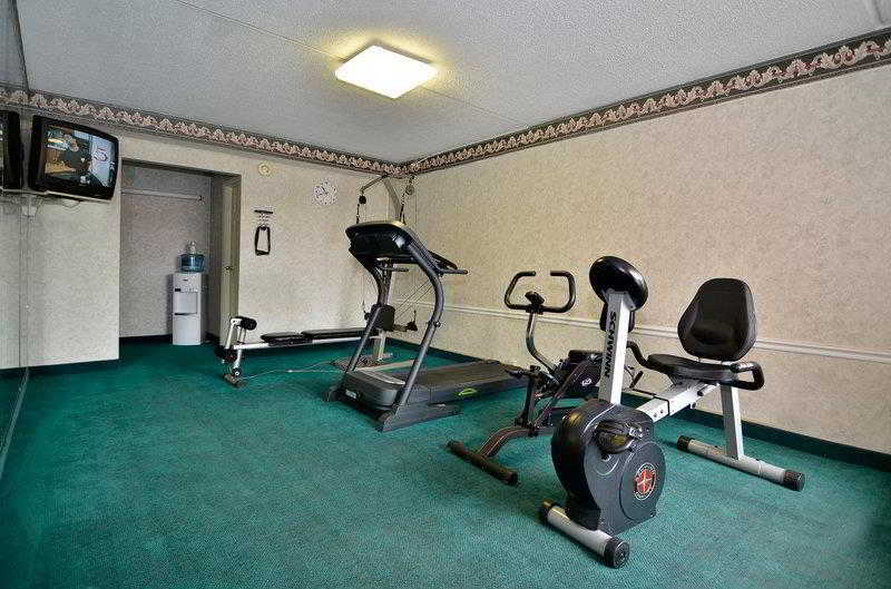 בית מלון כפרי Clarion Inn & Conference Center