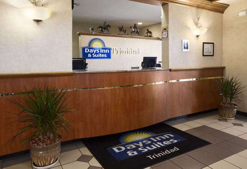 Отель Days Inn & Suites By Wyndham Trinidad