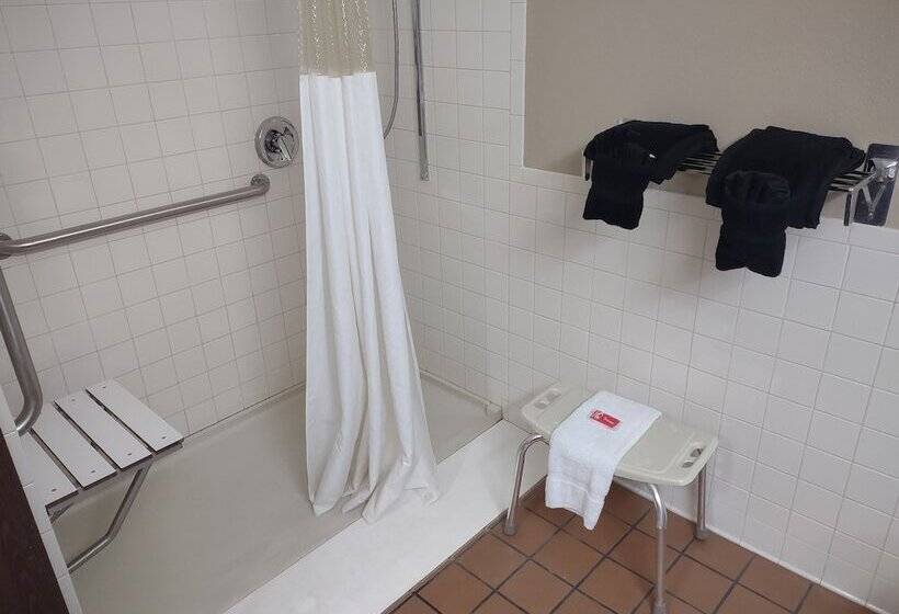 فندق Econo Lodge