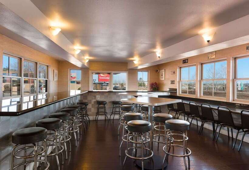 בית מלון כפרי Econo Lodge Flagstaff Route 66
