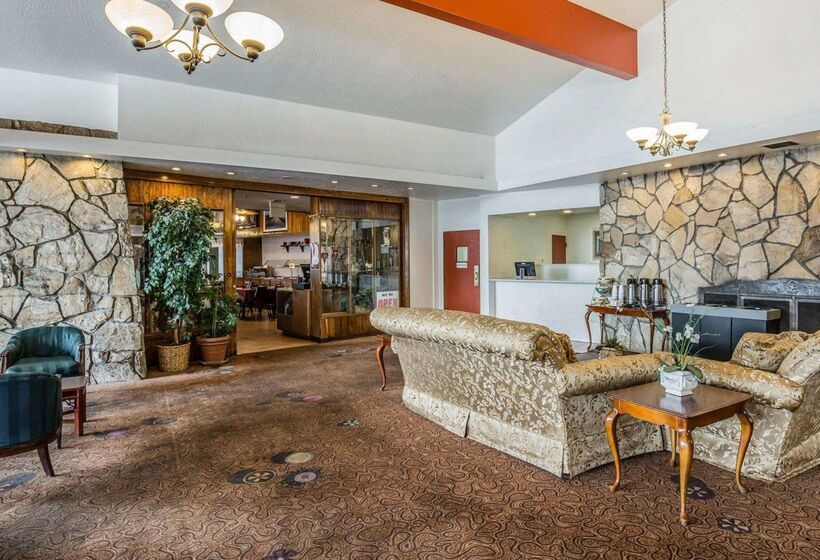 هتل Econo Lodge Near Reno Sparks Convention Center