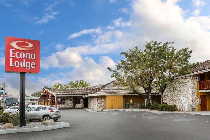 هتل Econo Lodge Near Reno Sparks Convention Center
