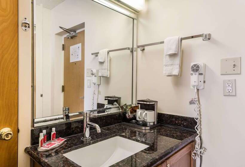 فندق Econo Lodge Quakertown