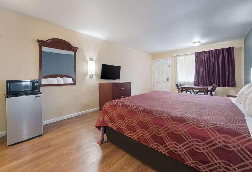 호텔 Econo Lodge