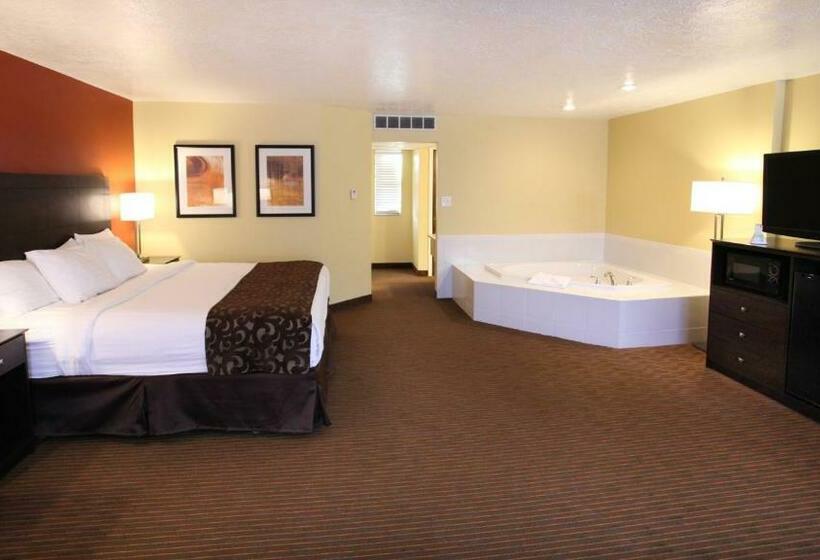هتل Baymont By Wyndham Cedar City