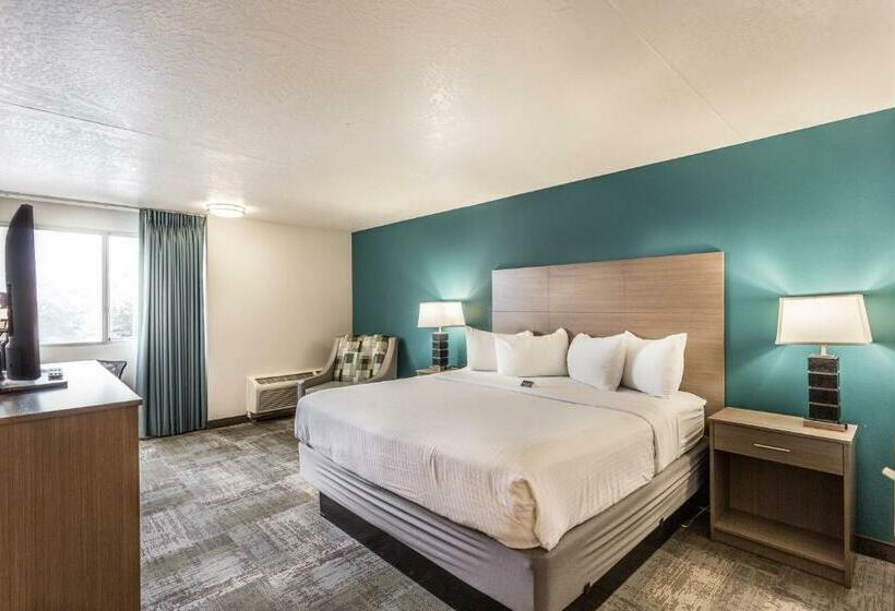 هتل Everspring Inn And Suites