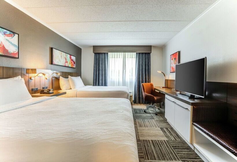 בית מלון כפרי Hilton Garden Inn Boston/waltham