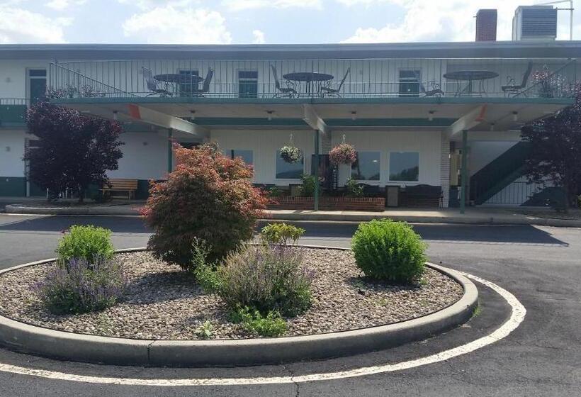 ホテル Huntingdon Motor Inn