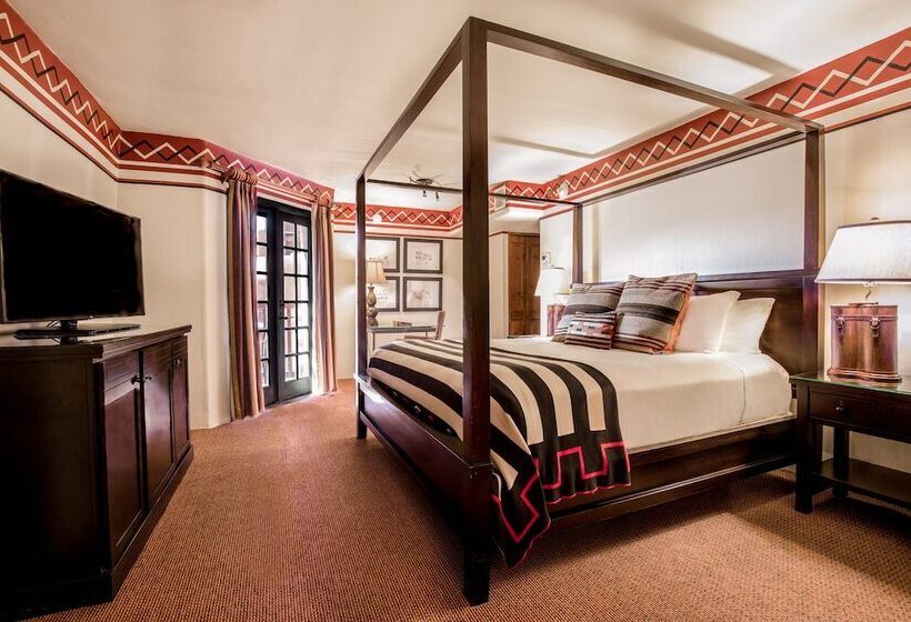 هتل Inn & Spa At Loretto