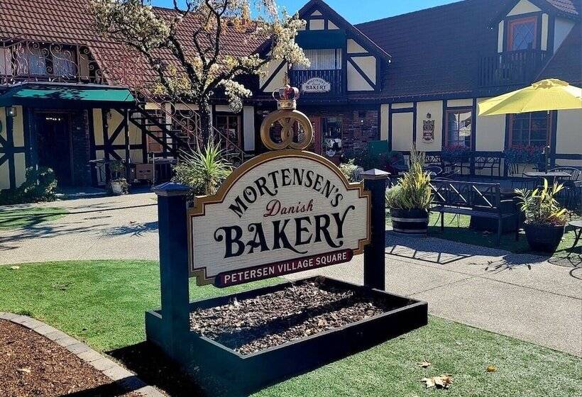 ホテル King Frederik Inn