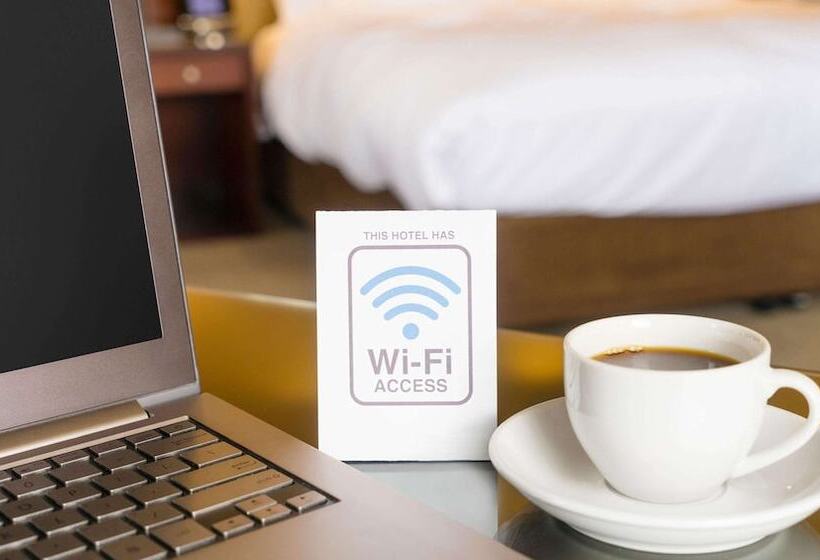 בית מלון כפרי Magnuson Copper Crown