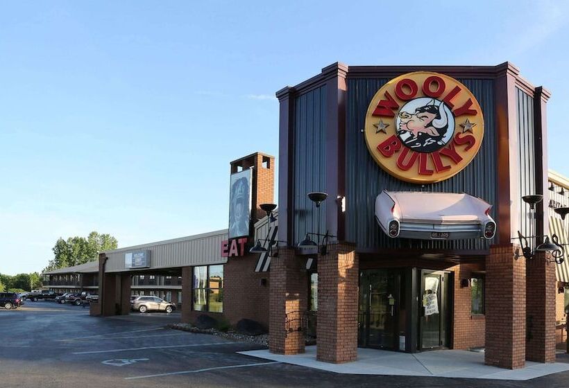 Magnuson Hotel Howell/brighton