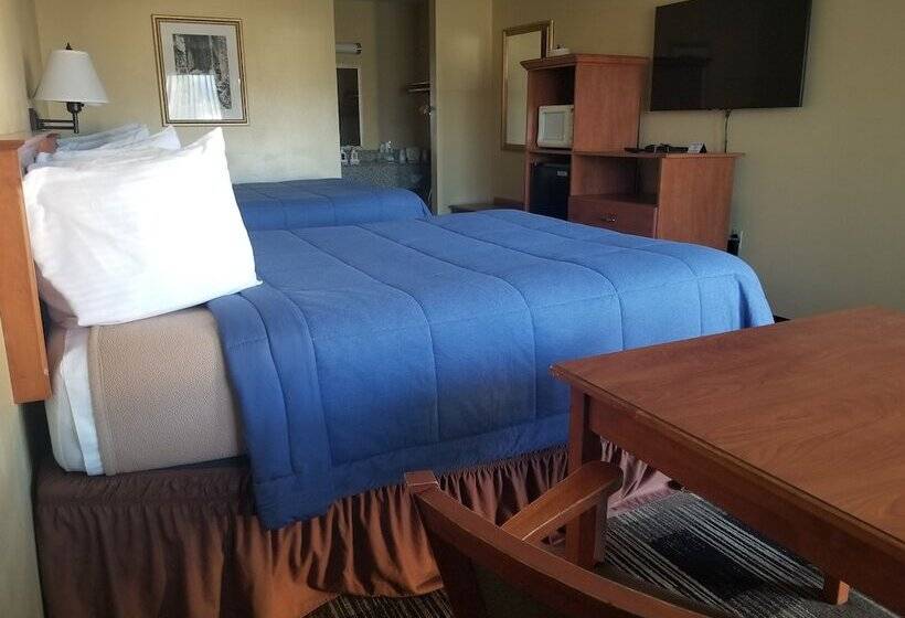 호텔 Oakridge Inn & Suites