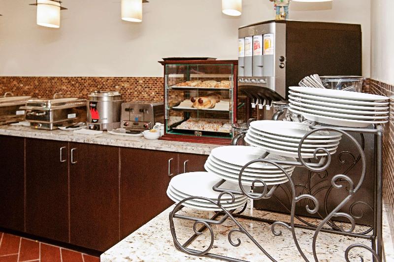 בית מלון כפרי Park Inn By Radisson Salt Lake Citymidvale