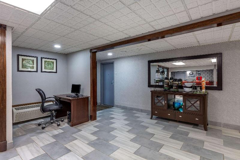 فندق Quality Inn Austintown Youngstown West