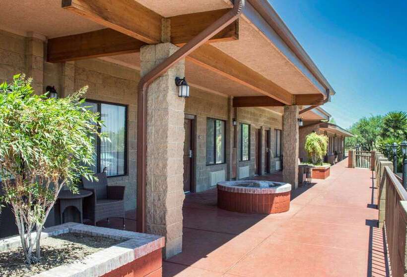 فندق Quality Inn Benson I10 Exit 304