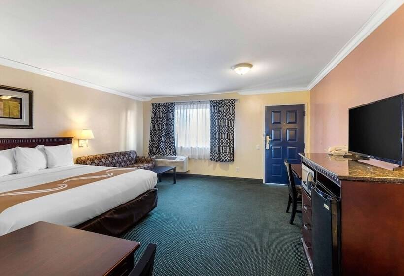 ホテル Quality Inn Lomita Los Angeles South Bay