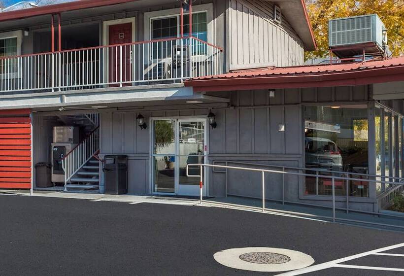 هتل Red Roof Inn Redding