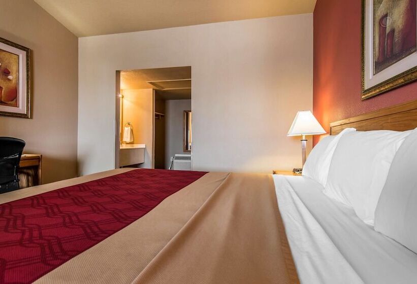 فندق Rodeway Inn